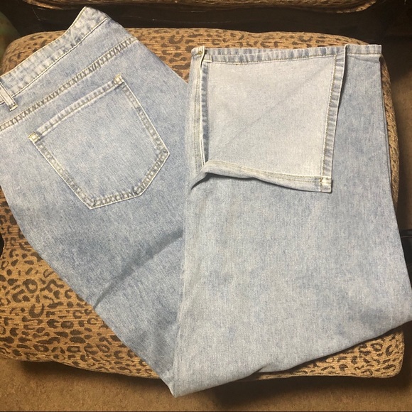 SOLD...Wide Leg Jeans - Picture 4 of 5